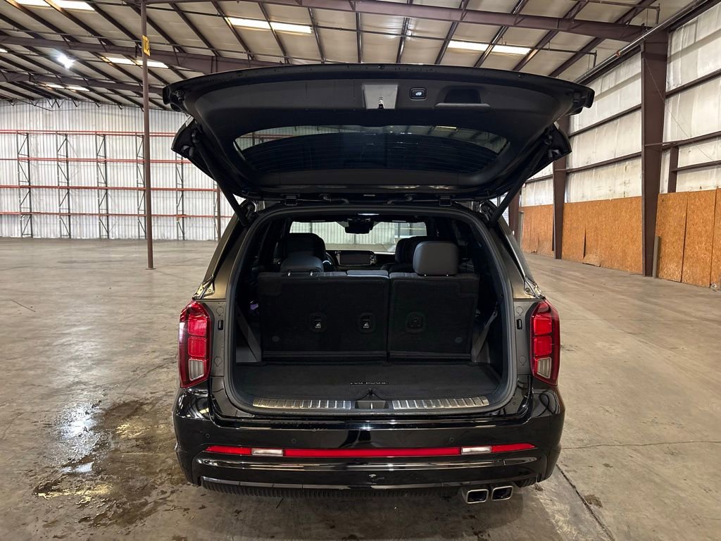 Used 2025 Hyundai Palisade Calligraphy image 12