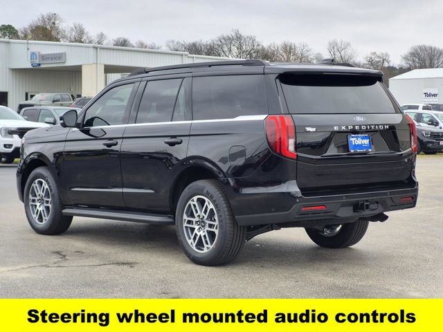 New 2025 Ford Expedition Active RWD image 4