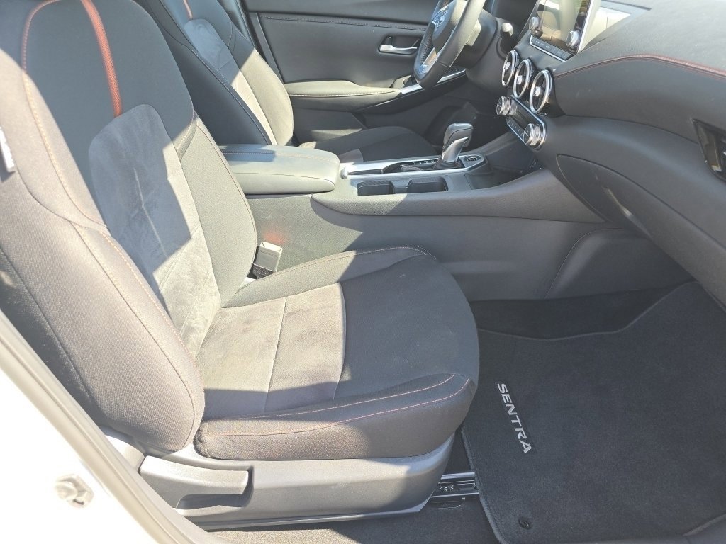 Used 2024 Nissan Sentra SR w/ Trunk Package image 28