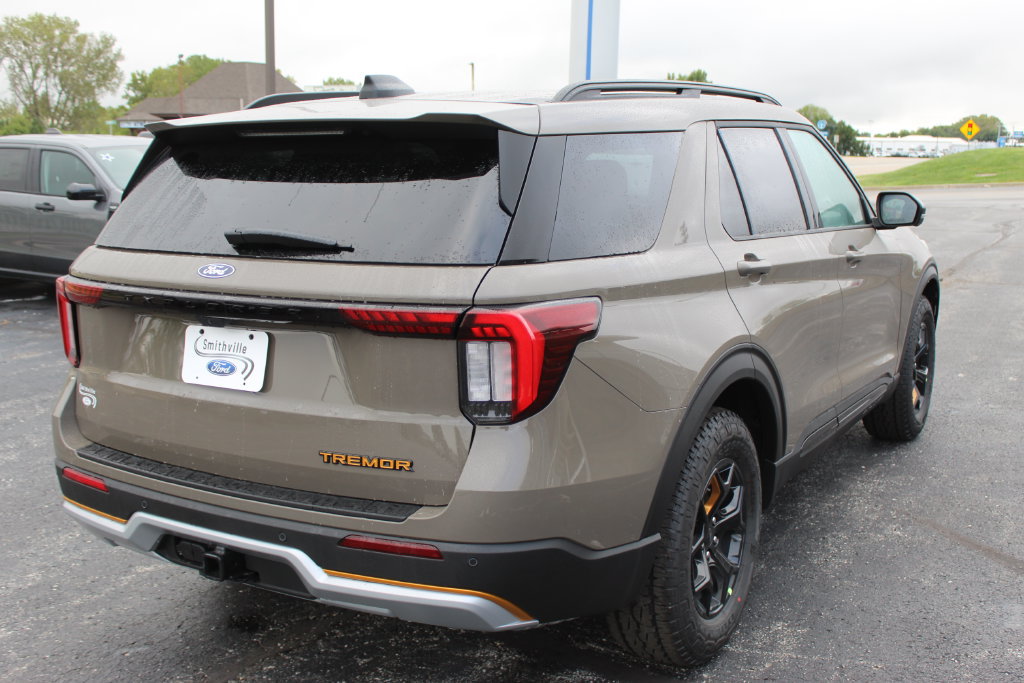 New 2027 Ford Explorer Tremor w/ Tremor Convenience Package AWD/4WD image 5