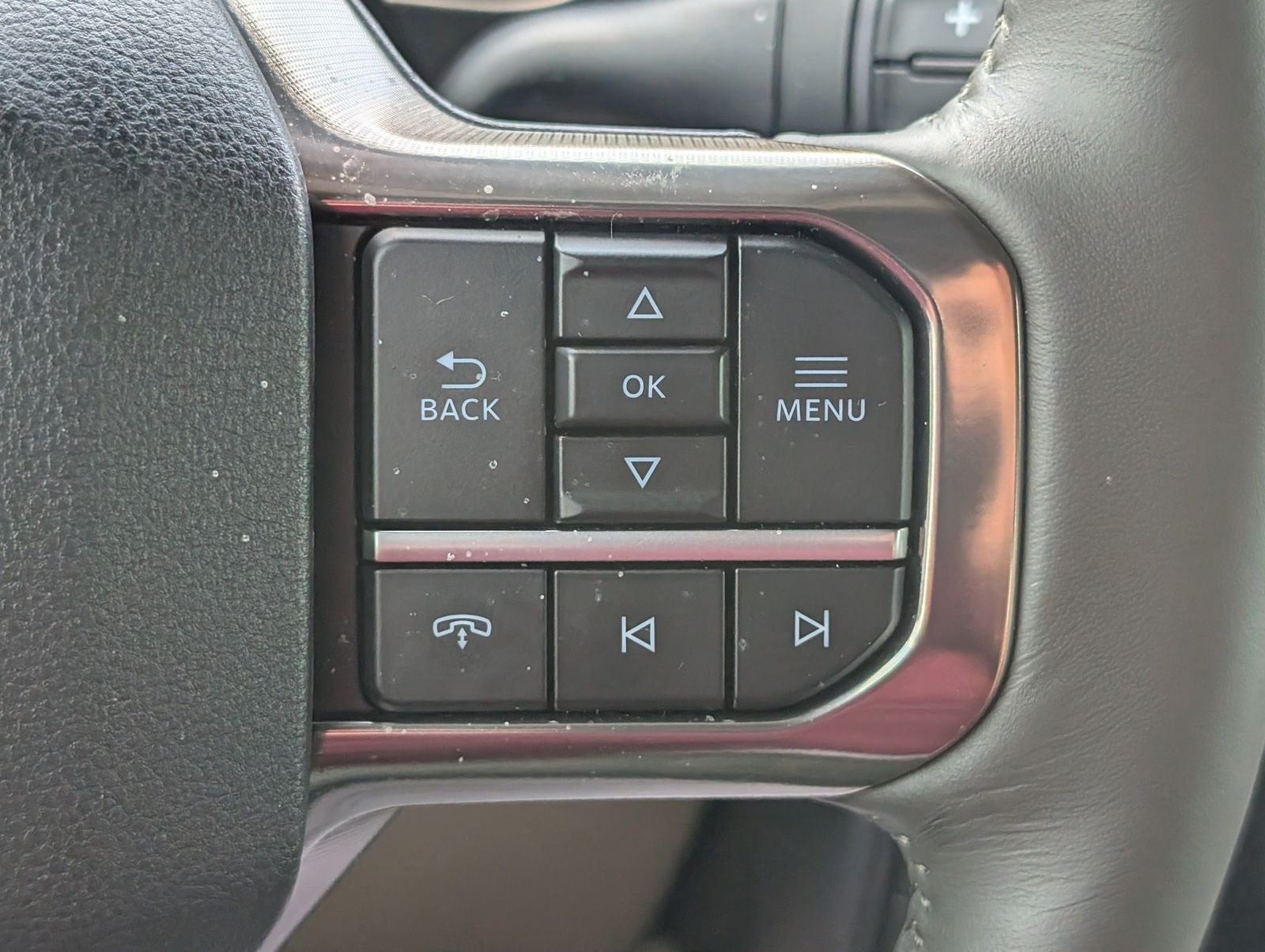 Used 2025 Ford F250 Platinum w/ Platinum Plus Package AWD/4WD image 29