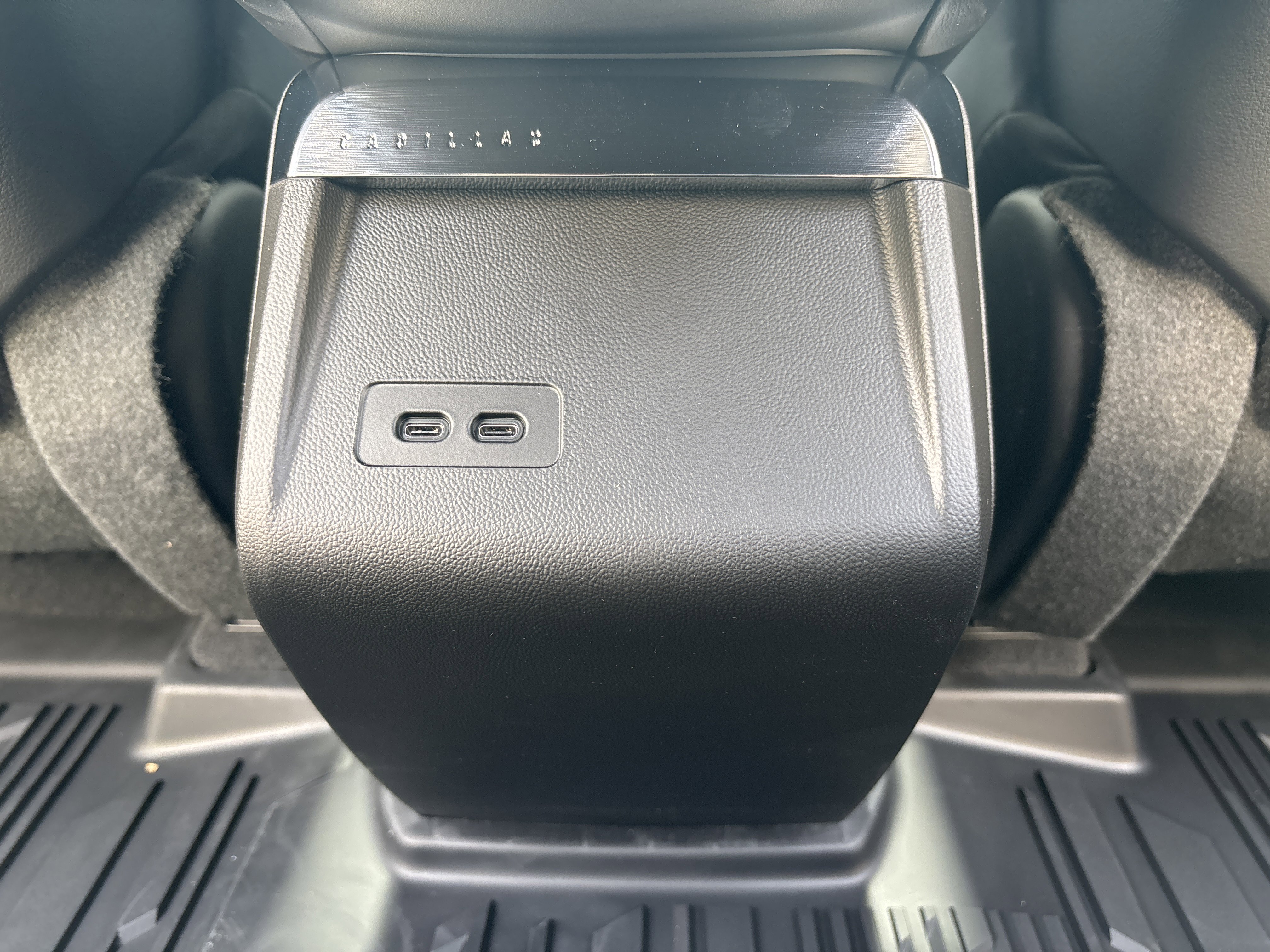 New 2025 Cadillac Lyriq Sport w/ LPO, Floor Liner Package image 33