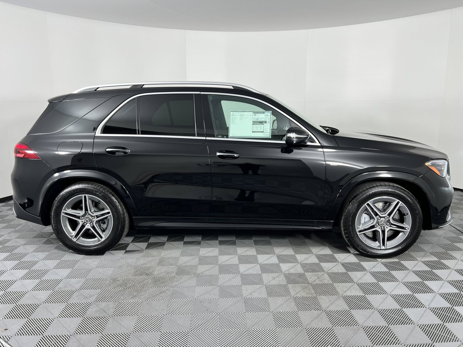 Used 2025 Mercedes-Benz GLE 53 AMG 4MATIC image 15