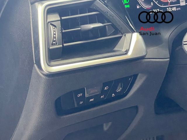 Used 2021 BMW 330i Sedan w/ Driving Assistance Package image 26