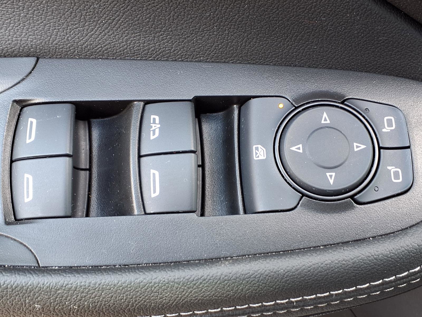 Certified 2023 Buick Encore GX Preferred w/ Cold Weather Comfort Package image 19