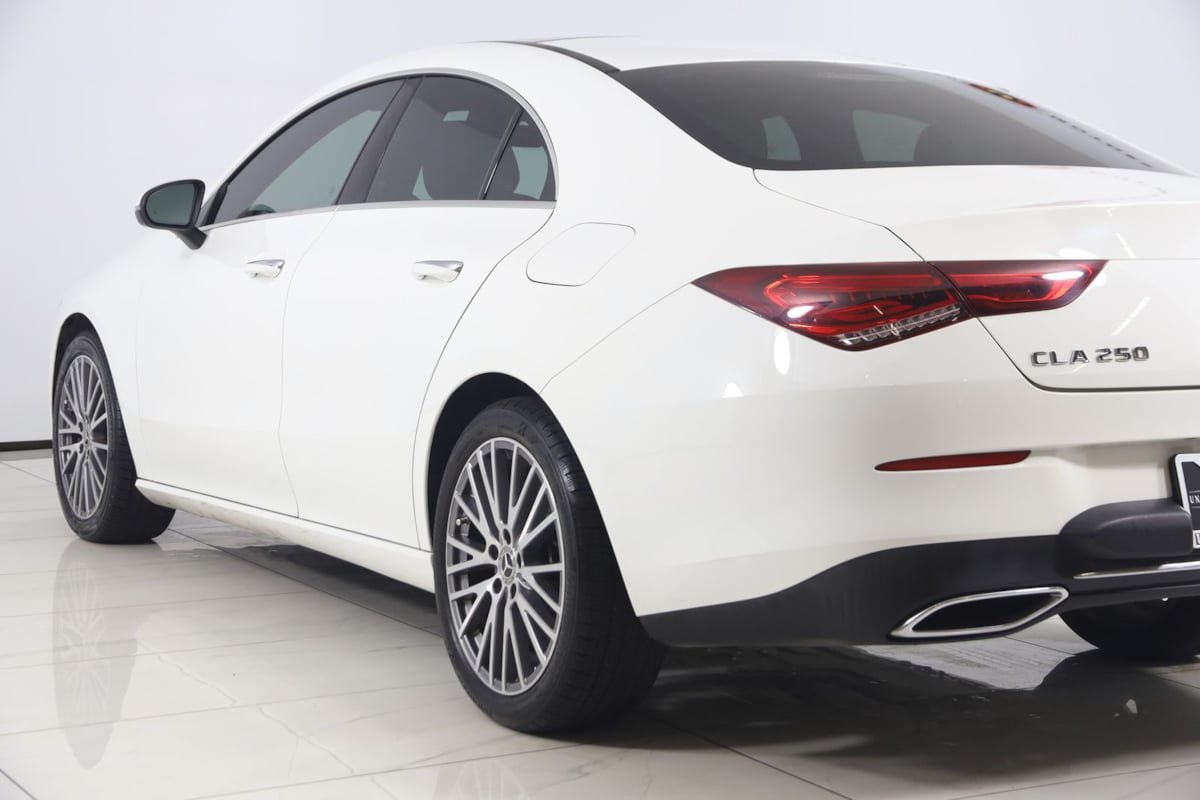 Used 2021 Mercedes-Benz CLA 250 4MATIC w/ Premium Package image 22
