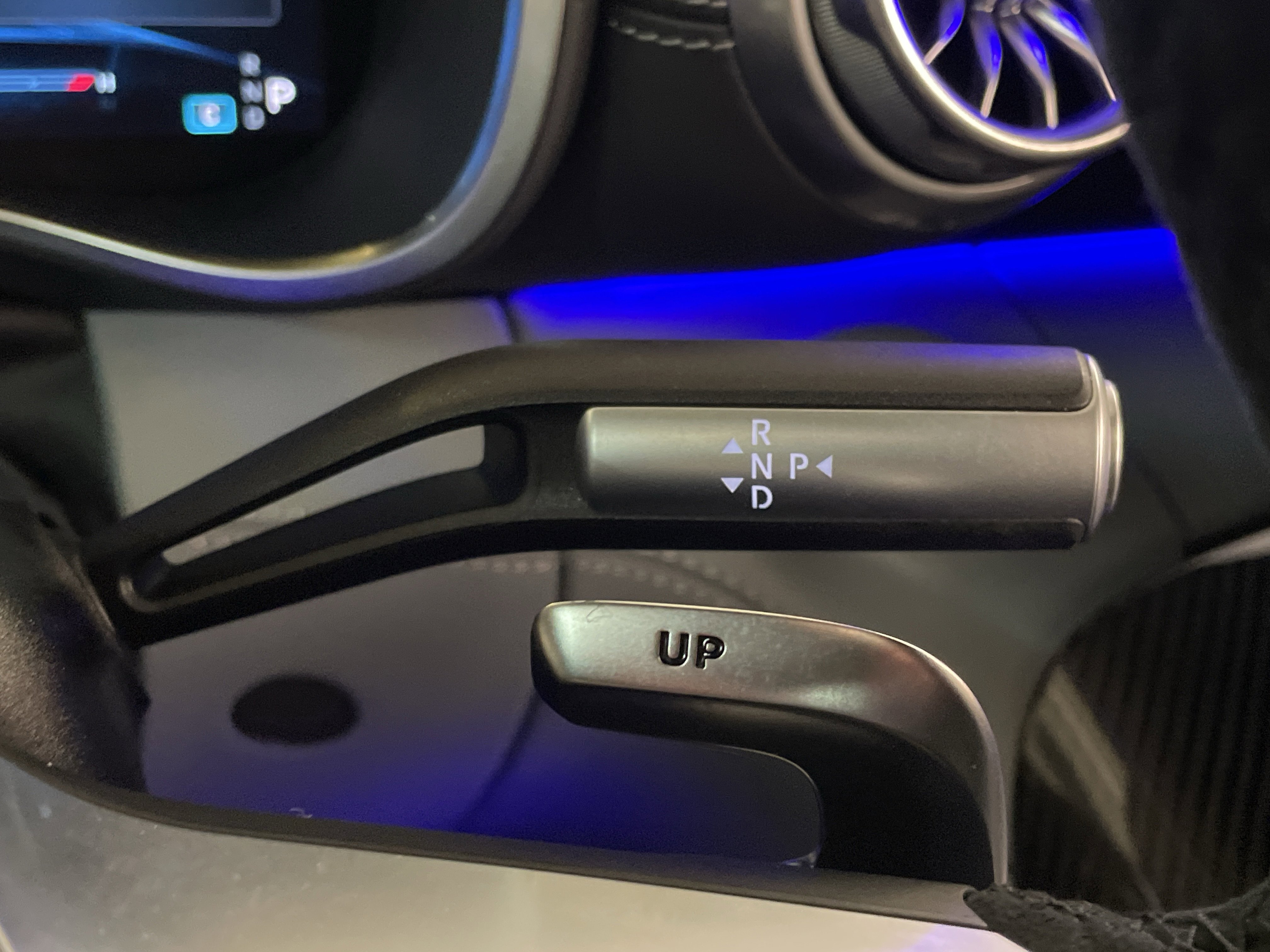 Certified 2024 Mercedes-Benz SL 63 AMG 4MATIC image 28