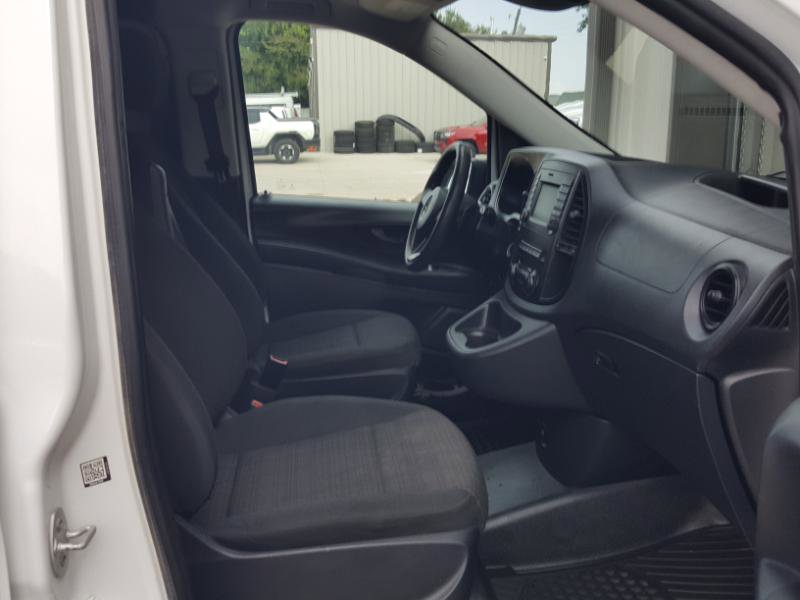 Used 2018 Mercedes-Benz Metris image 19