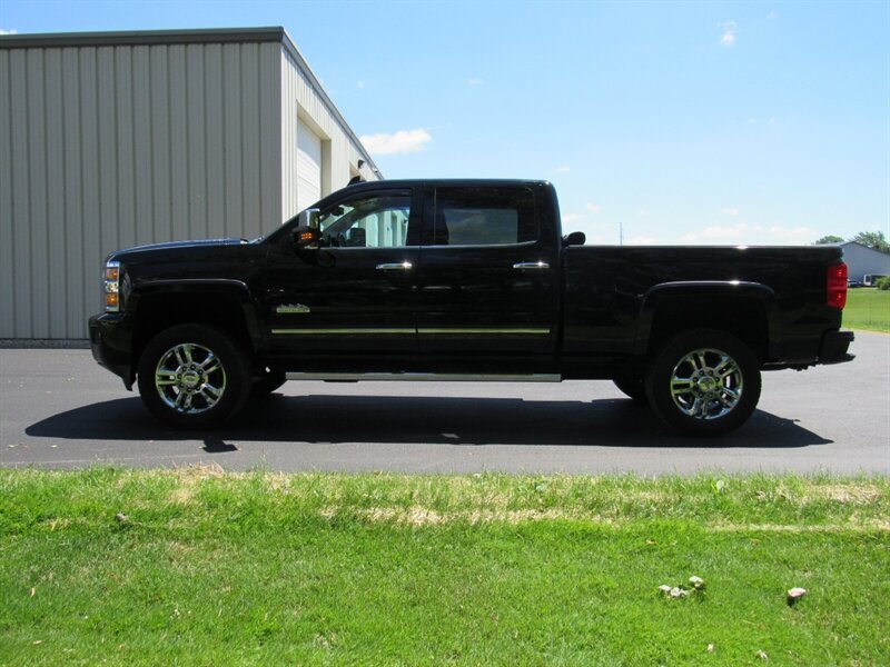 Used 2015 Chevrolet Silverado 2500 High Country w/ Duramax Plus Package AWD/4WD image 5