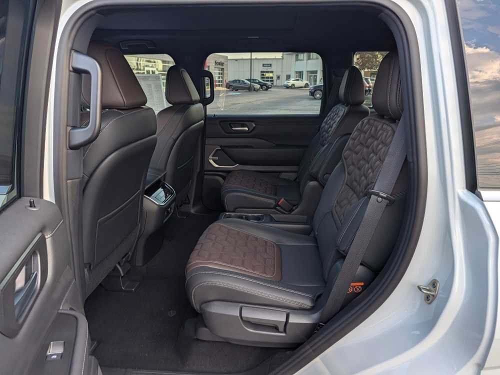 New 2026 Nissan Armada Platinum Reserve AWD/4WD image 17