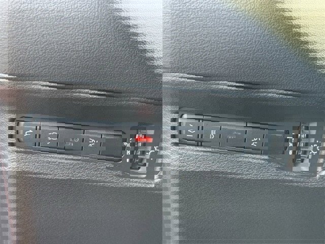 Used 2025 Dodge Charger R/T Scat Pack w/ Track Pack image 22