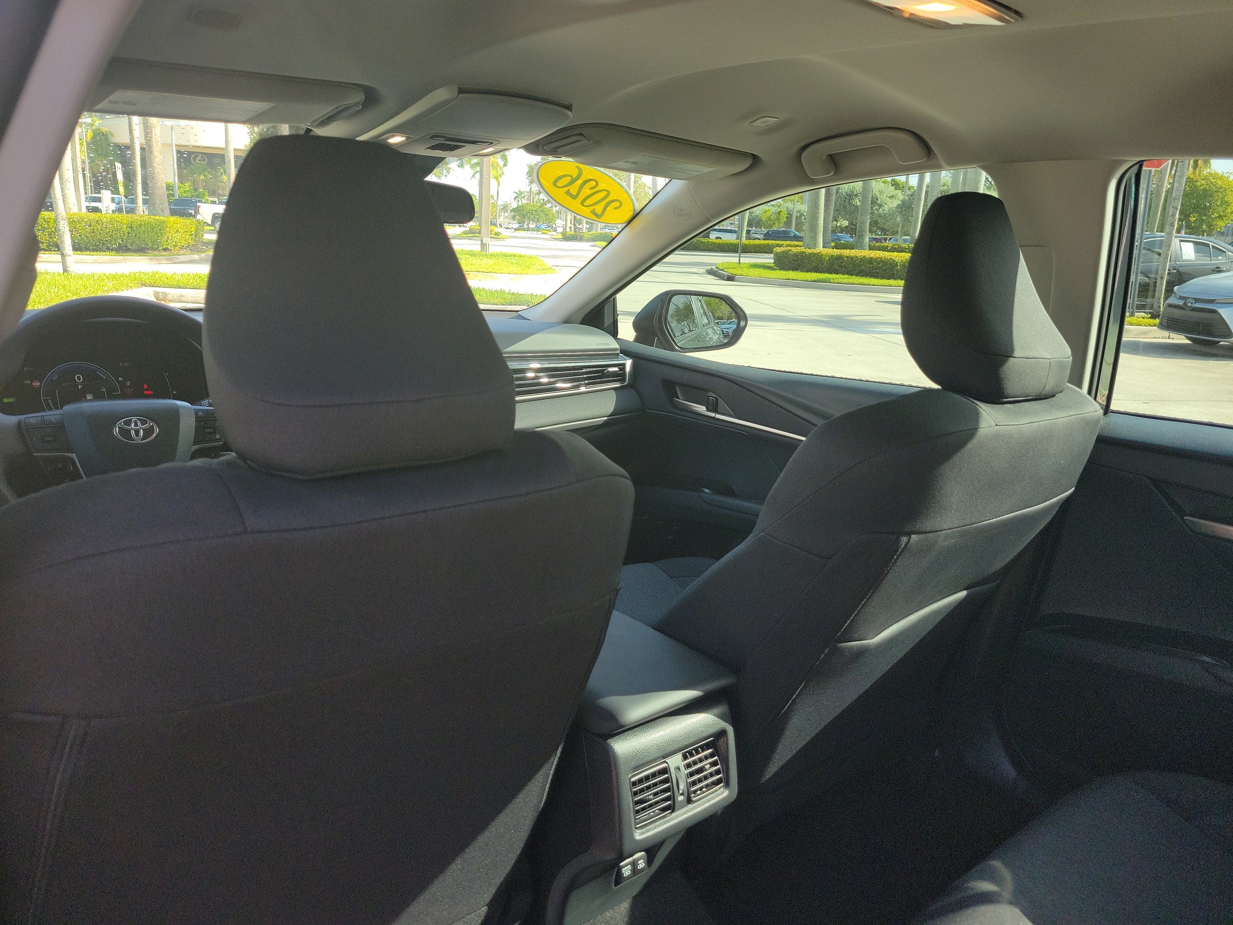 Used 2026 Toyota Camry LE FWD image 15