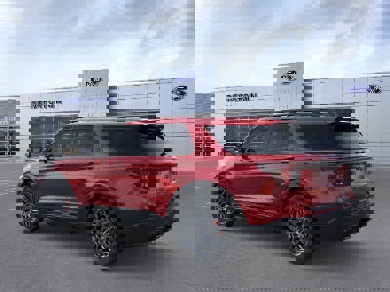 New 2026 Ford Explorer ST-Line w/ ST-Line Street Pack image 4