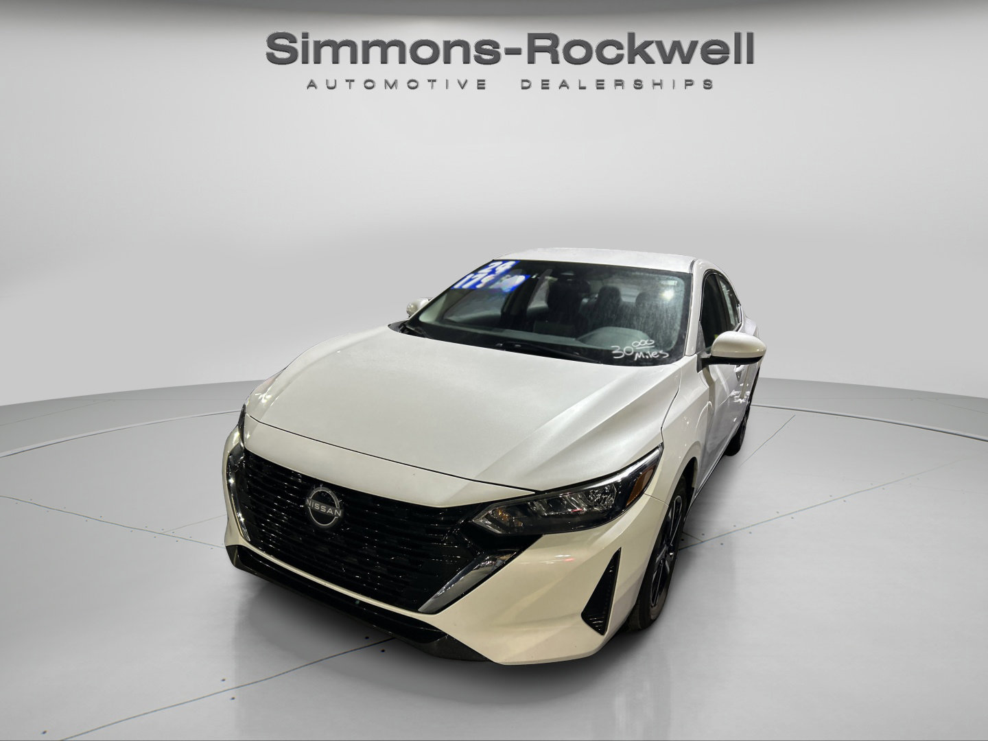 Used 2024 Nissan Sentra SV image 3