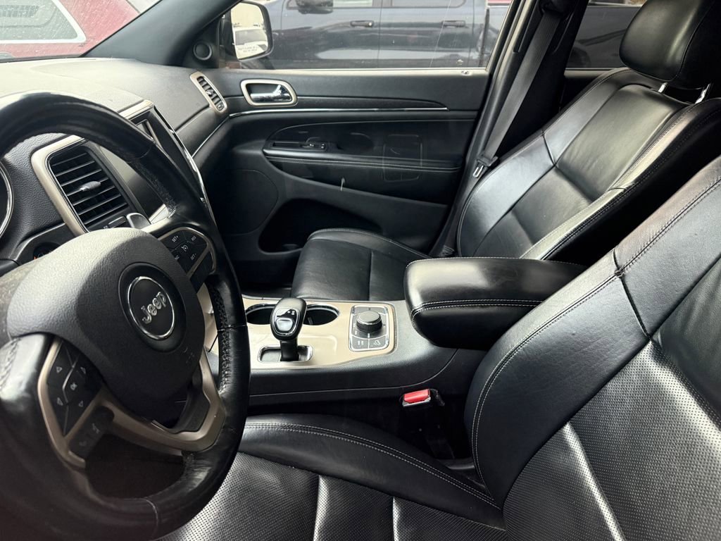 Used 2015 Jeep Grand Cherokee Limited w/ Luxury Group II AWD/4WD image 9