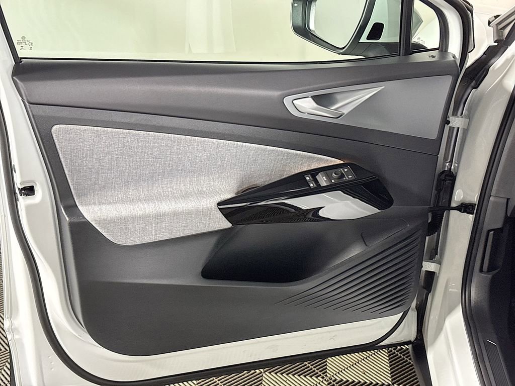 Certified 2024 Volkswagen ID.4 2WD image 10