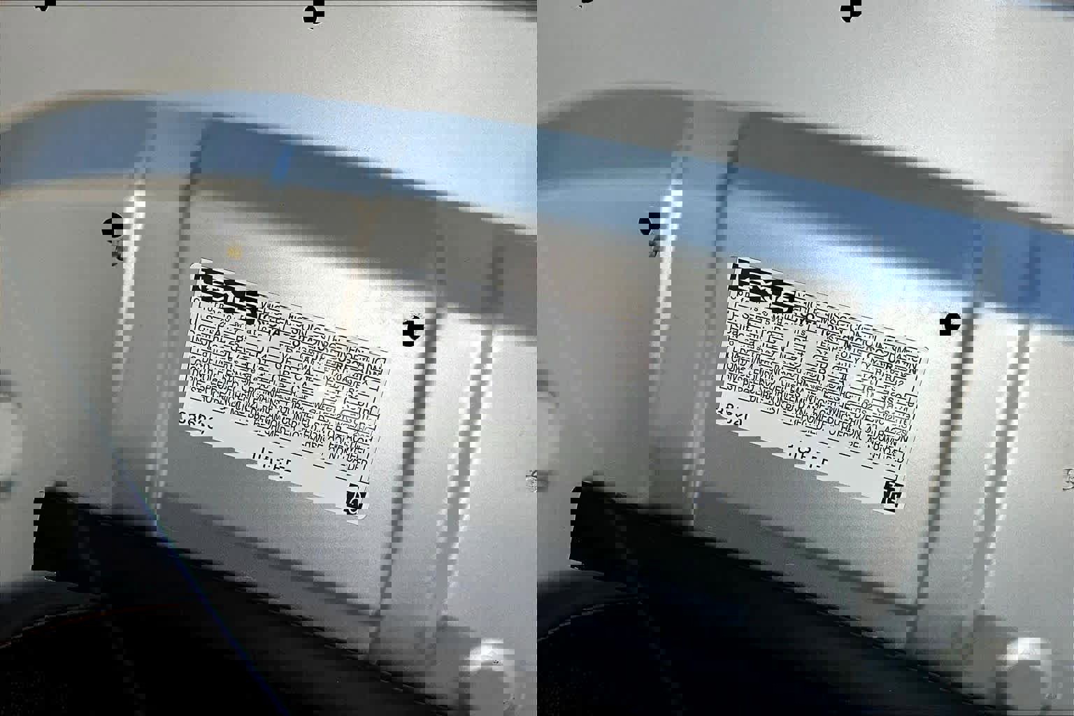 Used 2015 Lexus GX 460 w/ Premium Package image 32