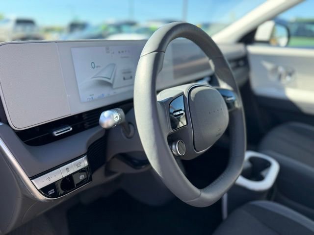 Certified 2024 Hyundai Ioniq 5 SEL image 18