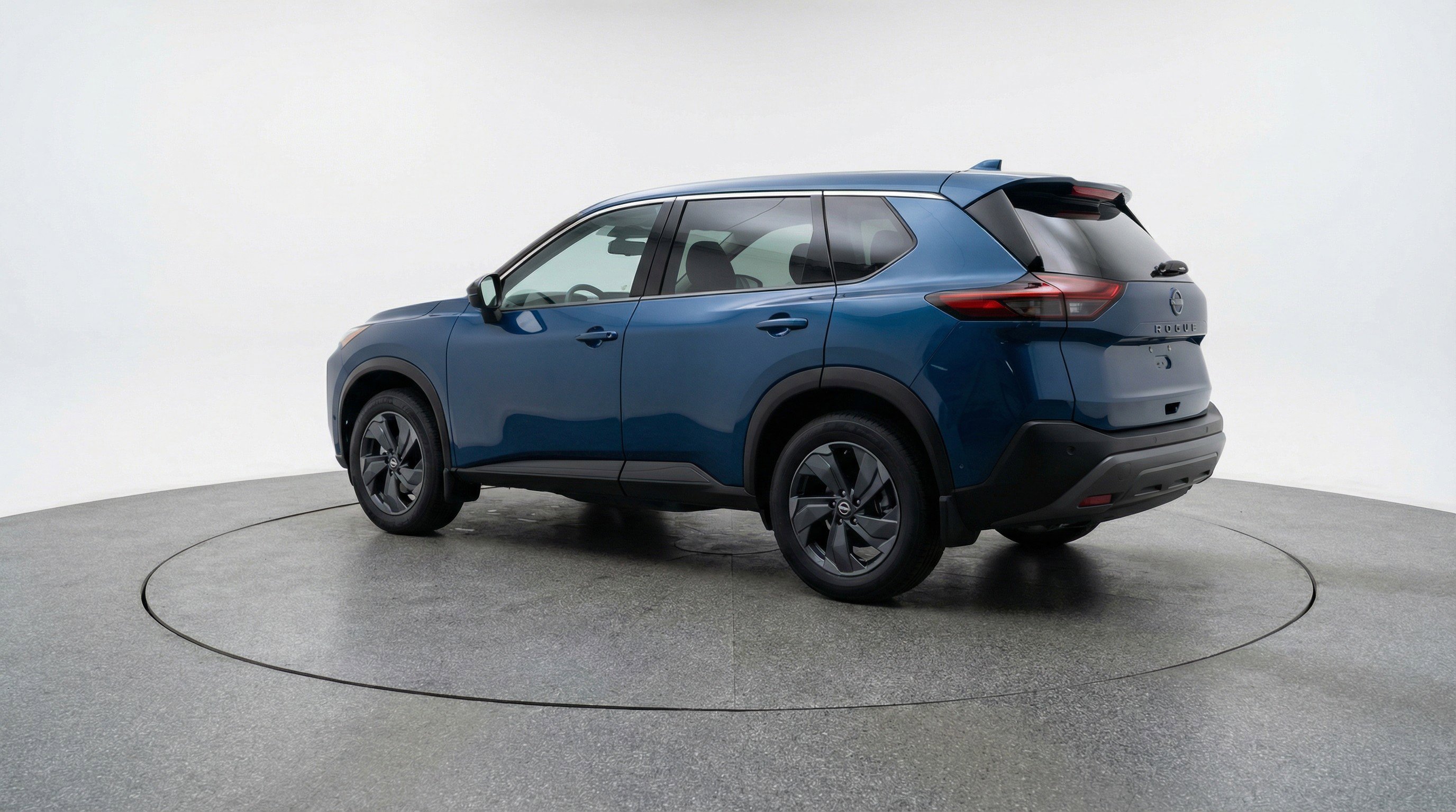 Used 2025 Nissan Rogue SV FWD image 6