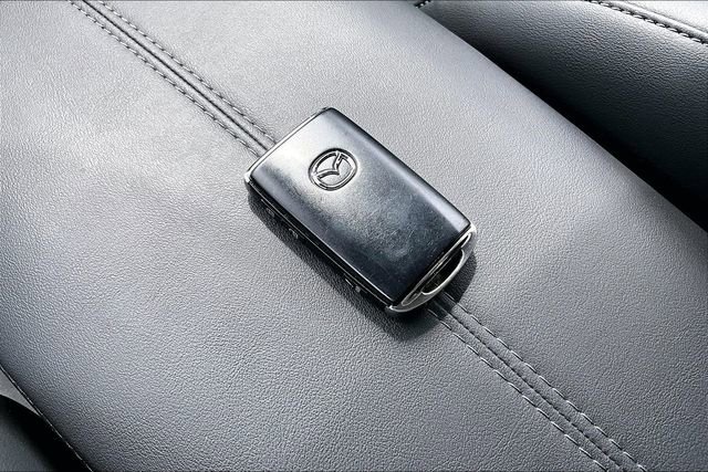 Used 2021 MAZDA CX-30 AWD 2.5 S w/ Select Package image 37