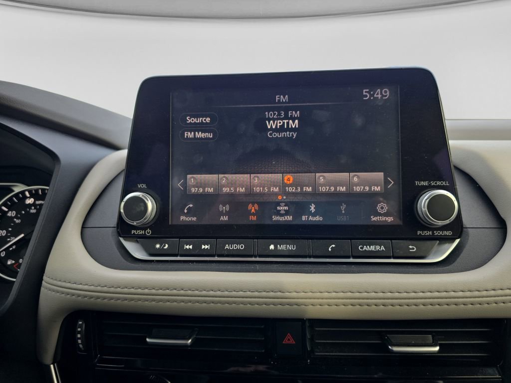 Used 2021 Nissan Rogue SV w/ Premium Package image 21