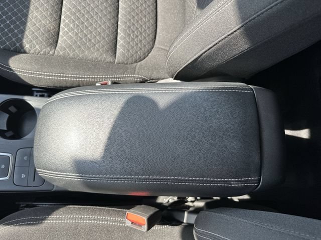 Used 2023 Ford Escape Active AWD/4WD image 23