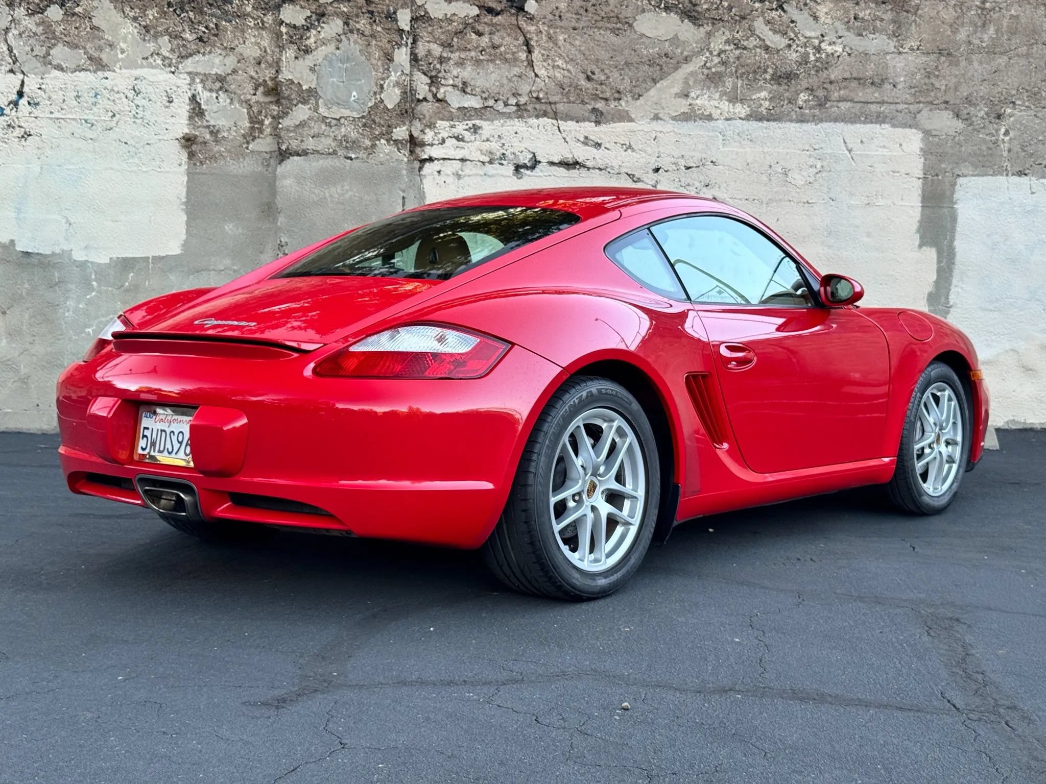 Used 2007 Porsche Cayman RWD image 5