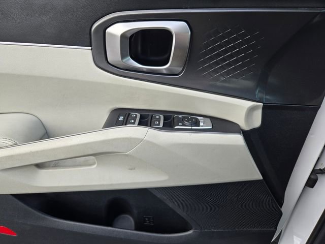 Used 2023 Kia Sorento S w/ Panoramic Sunroof Package image 32