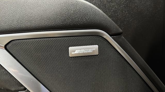 Used 2022 Chevrolet Silverado 1500 LTZ w/ Technology Package image 20