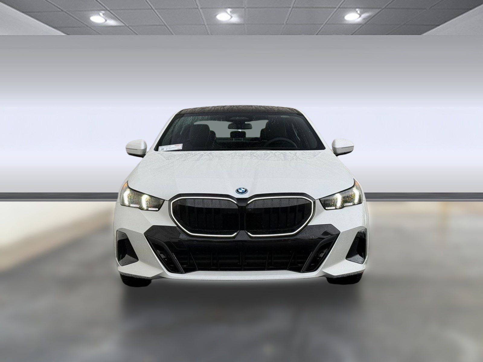 New 2026 BMW 550e xDrive AWD/4WD image 5