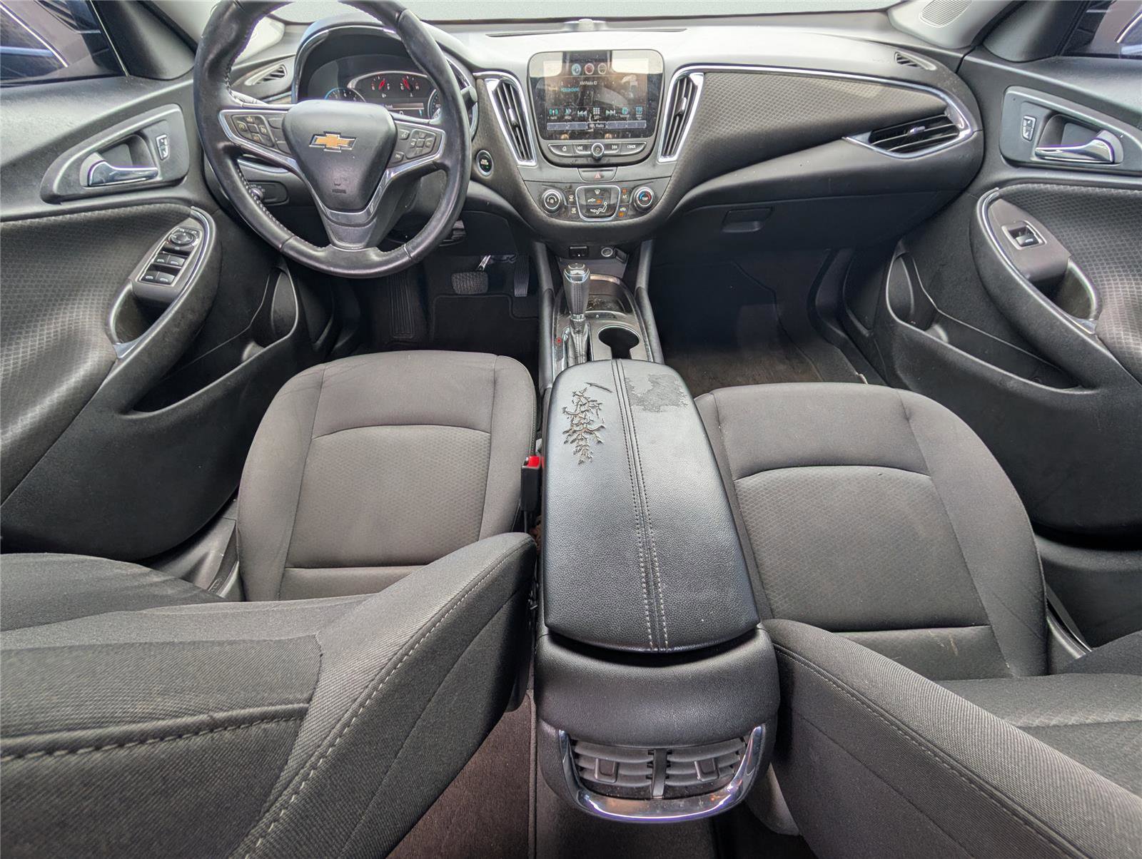 Used 2016 Chevrolet Malibu LT image 28