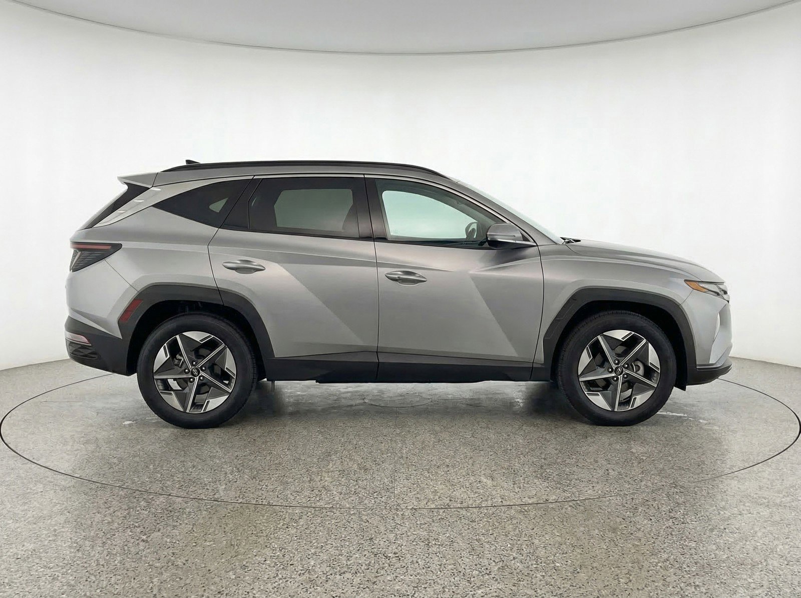 Used 2025 Hyundai Tucson SEL AWD/4WD image 11