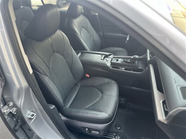 Used 2024 Toyota Grand Highlander Limited image 28
