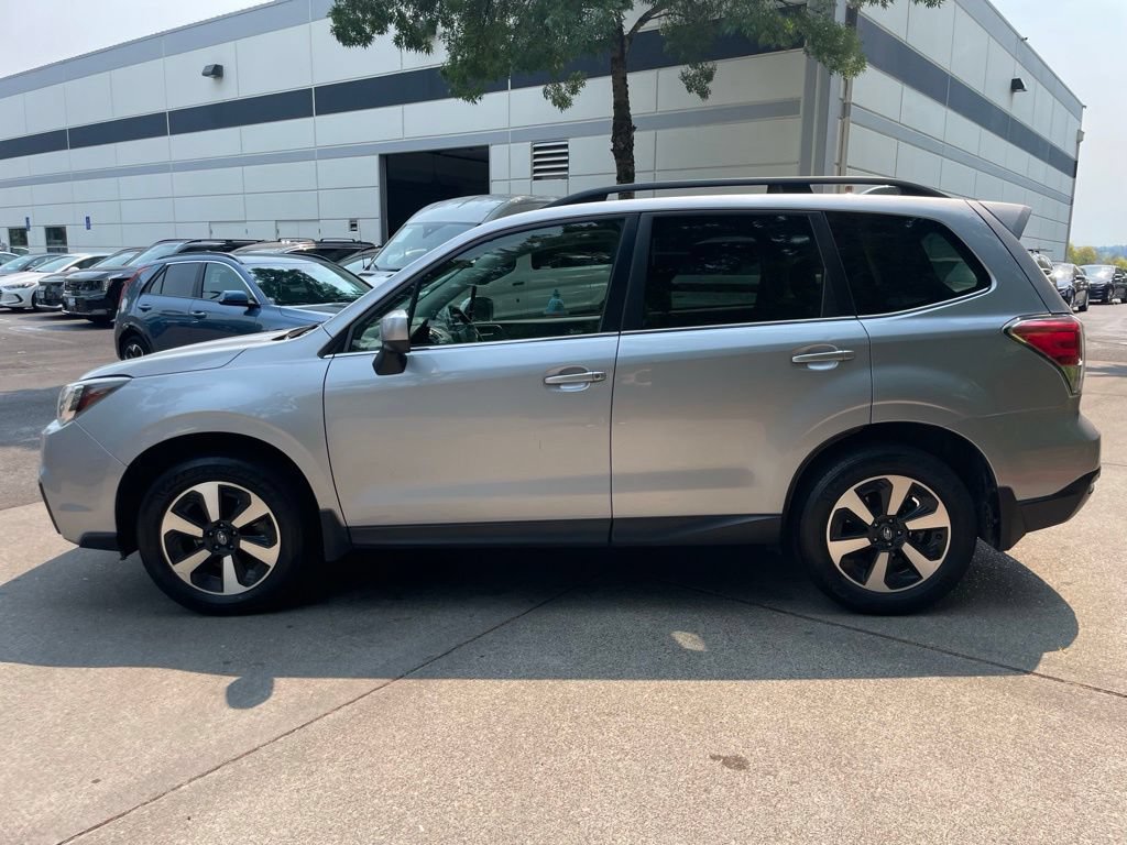 Used 2018 Subaru Forester 2.5i Limited AWD/4WD image 6