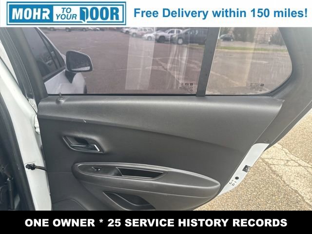 Used 2020 Chevrolet Trax LS image 28