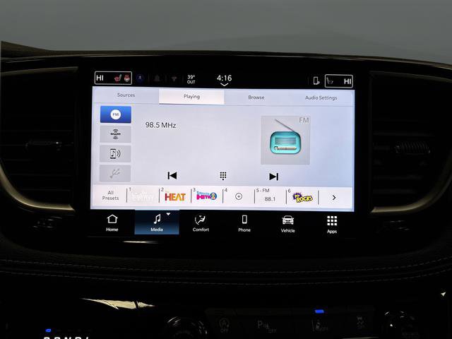 New 2026 Chrysler Pacifica Select w/ S Appearance Package image 17