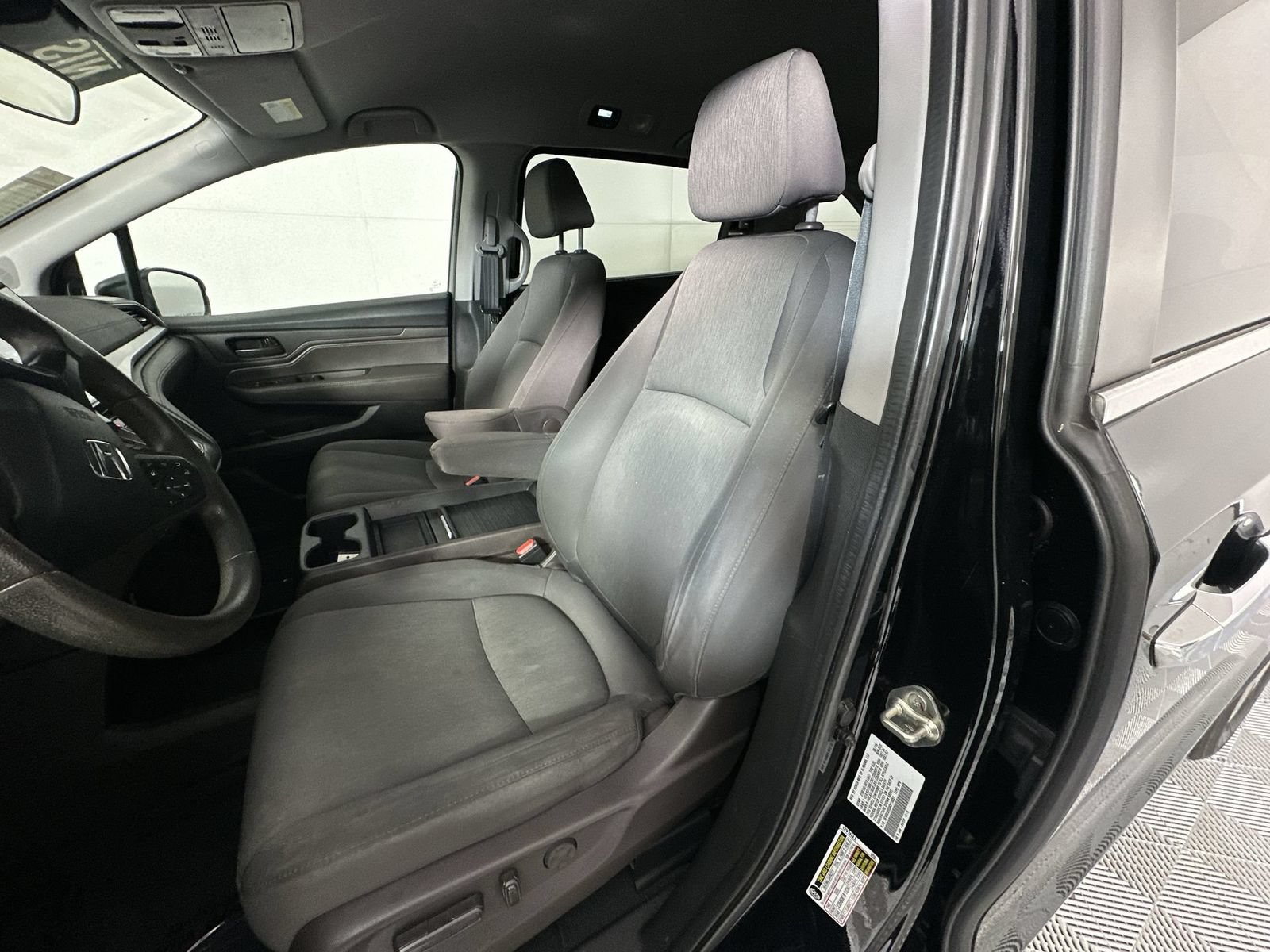 Used 2019 Honda Odyssey EX image 11