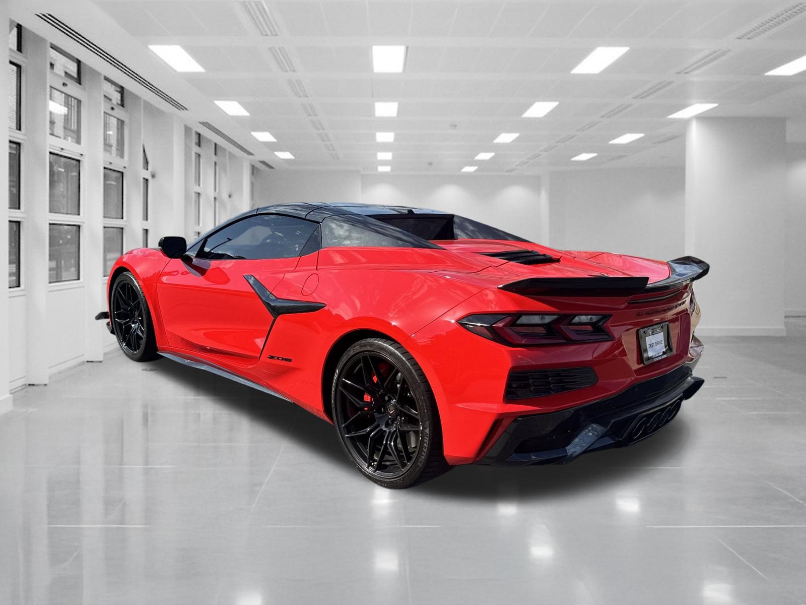 Used 2025 Chevrolet Corvette Z06 image 7