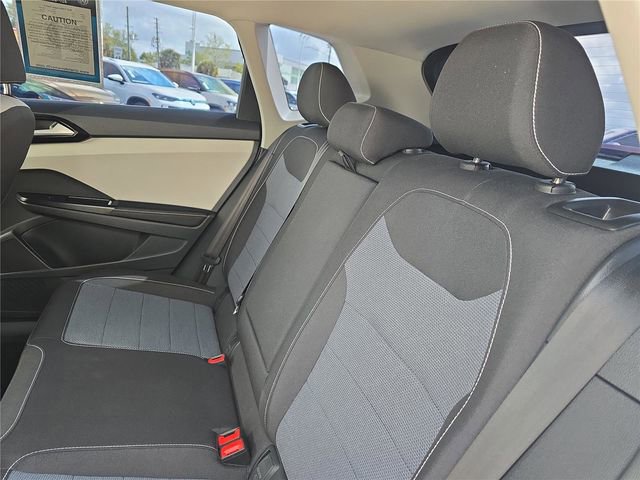 Used 2025 Volkswagen Taos S FWD image 10