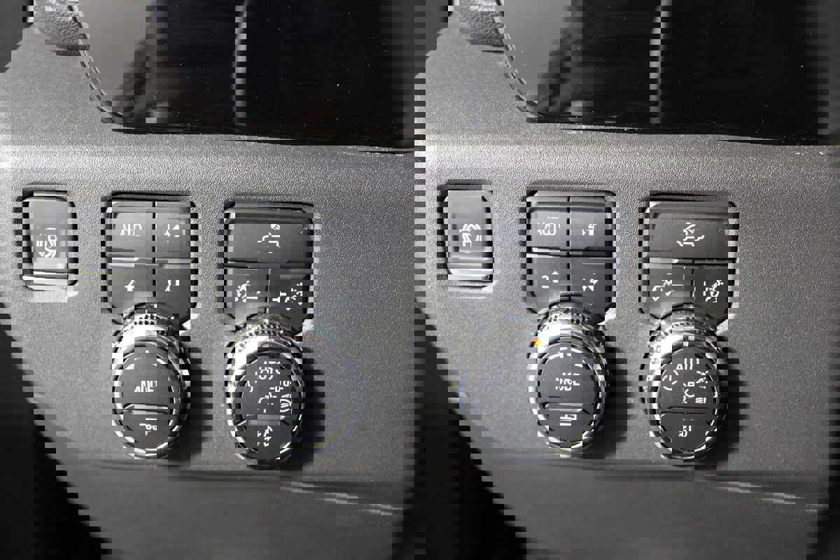 Used 2024 GMC Sierra 1500 Elevation w/ X31 Off-Road Package image 24