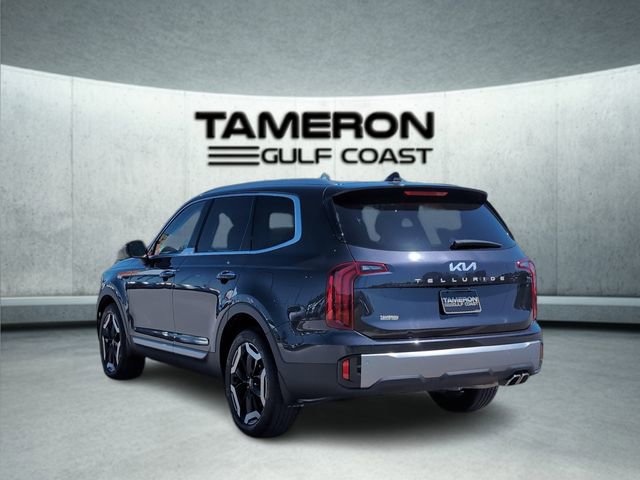 Used 2025 Kia Telluride S image 3
