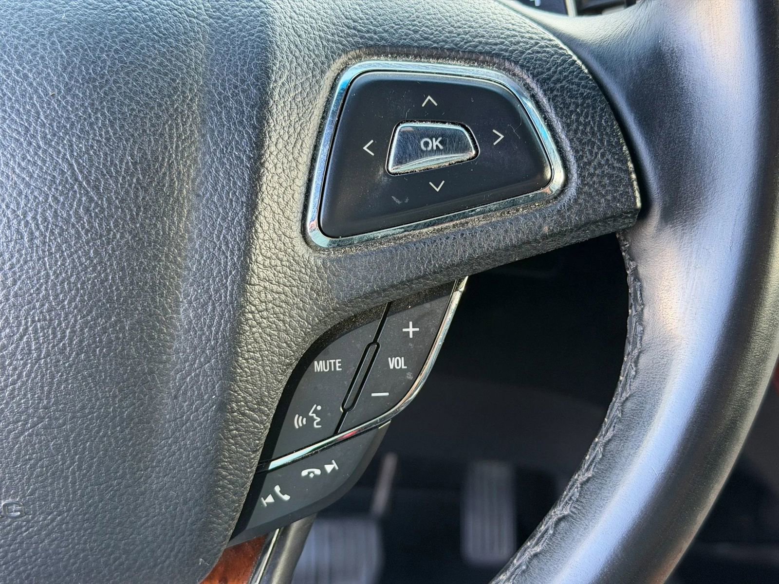 Used 2016 Lincoln MKX Select FWD image 39
