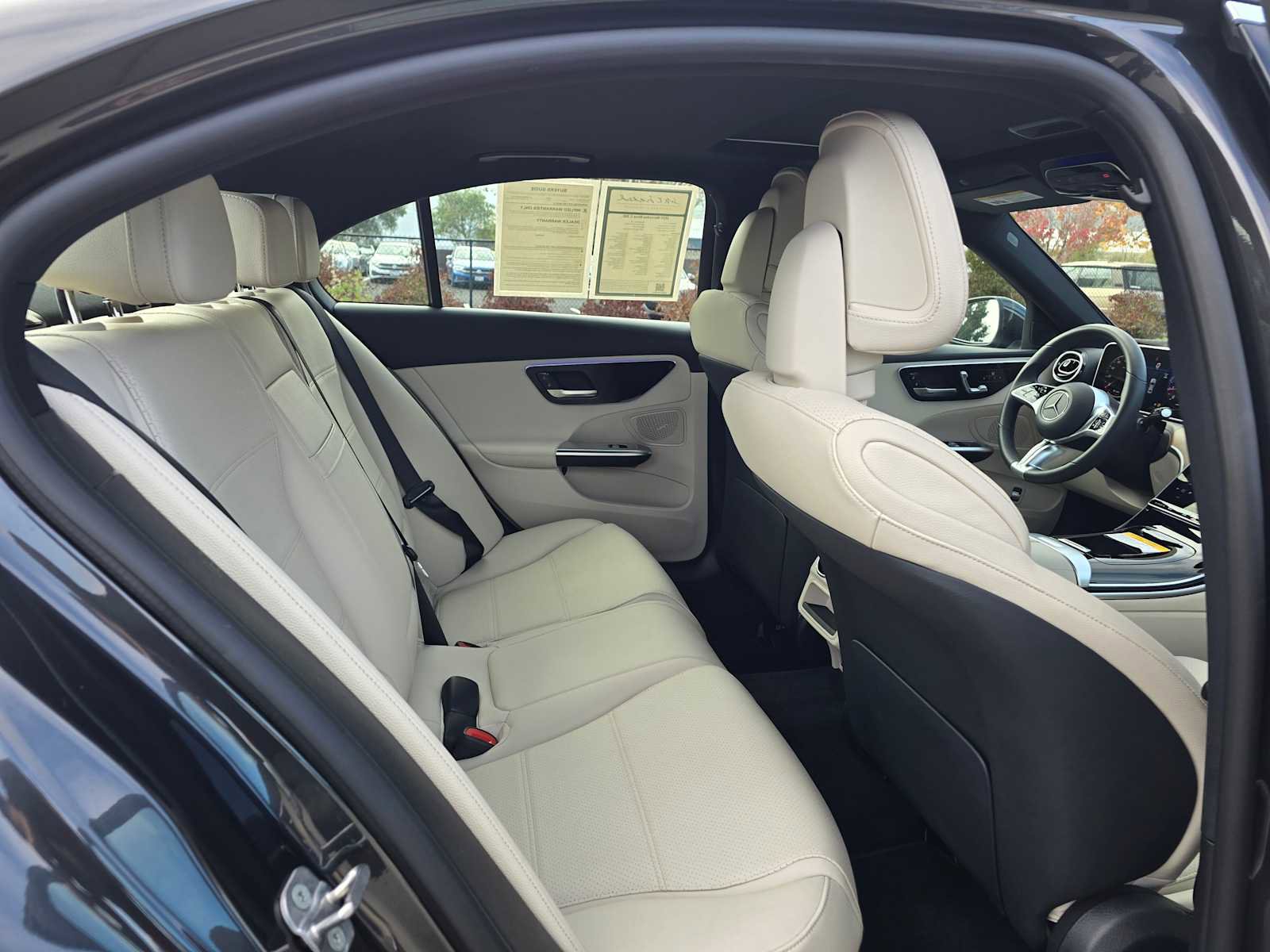 Used 2025 Mercedes-Benz C 300 Sedan image 13