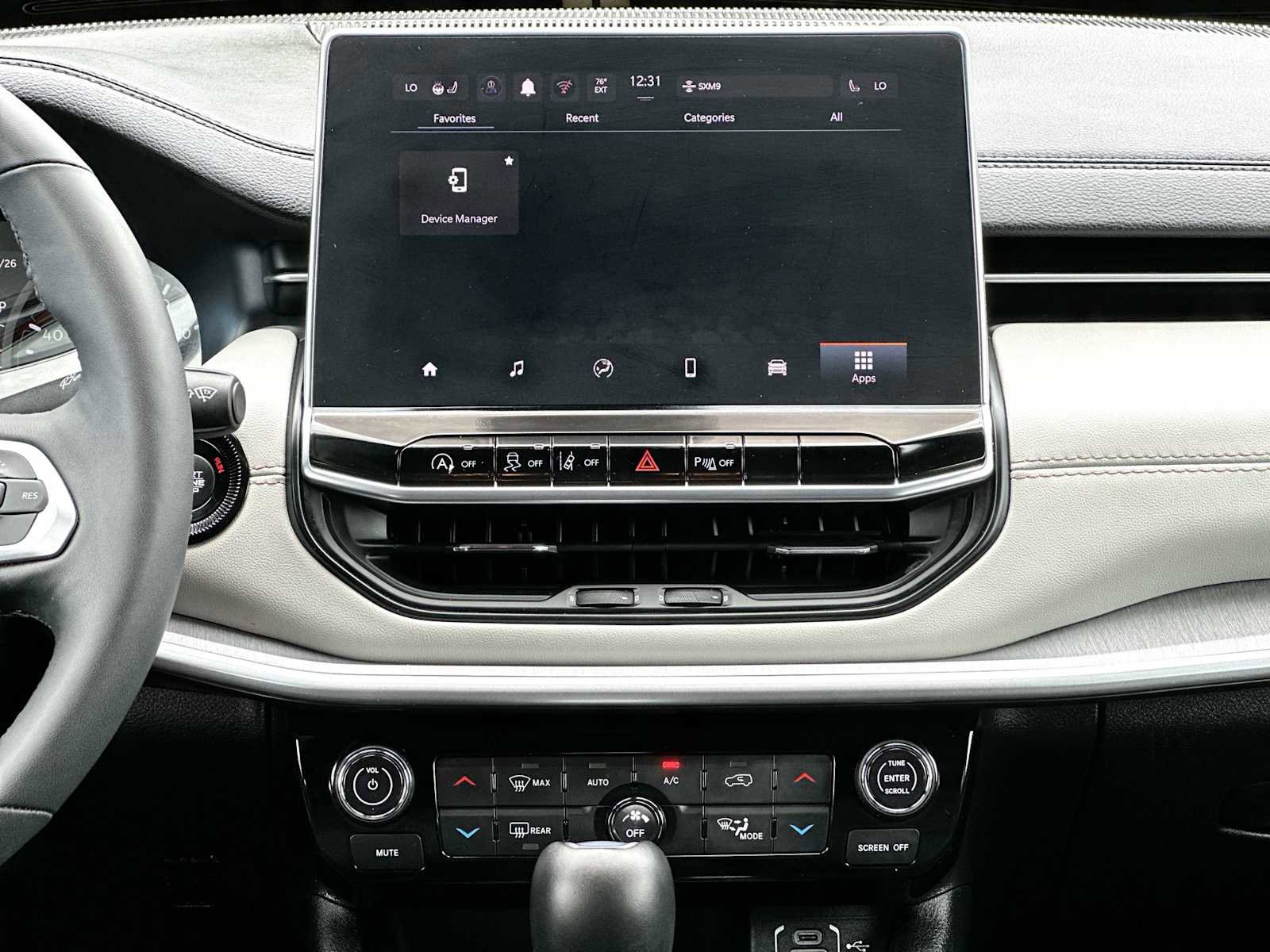 Used 2025 Jeep Compass Limited AWD/4WD image 26