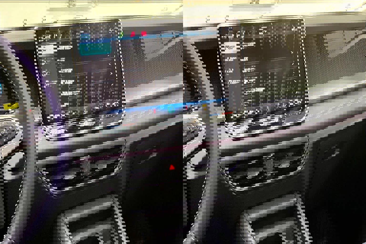 New 2026 Volkswagen Tiguan SE image 9