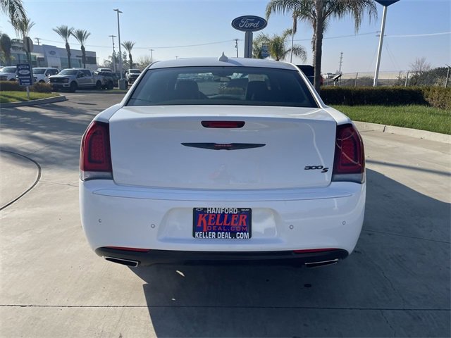 Used 2023 Chrysler 300 S image 7