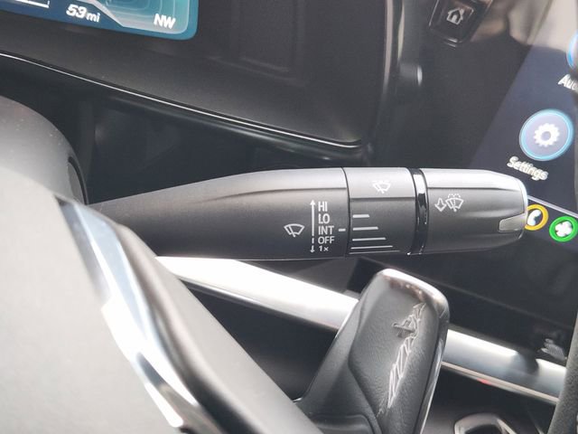 Used 2023 Chevrolet Corvette Stingray Coupe w/ Z51 Performance Package image 27