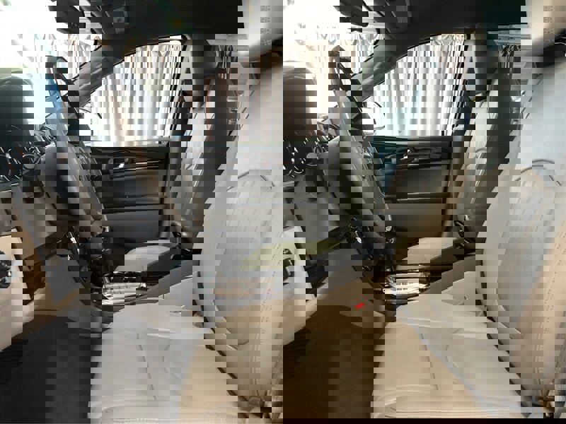 Used 2013 Buick Enclave Leather image 9