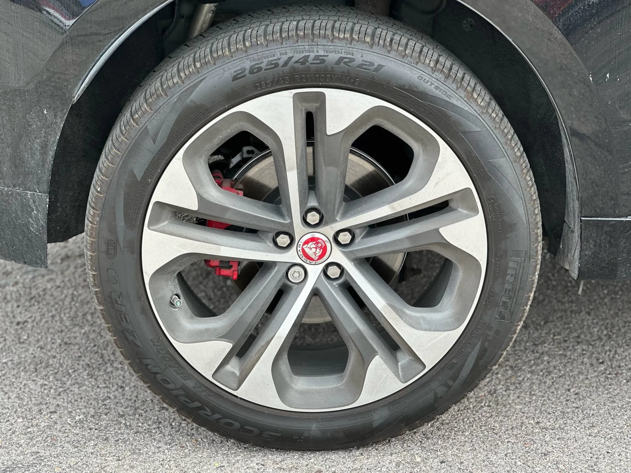Used 2017 Jaguar F-PACE S AWD/4WD image 24
