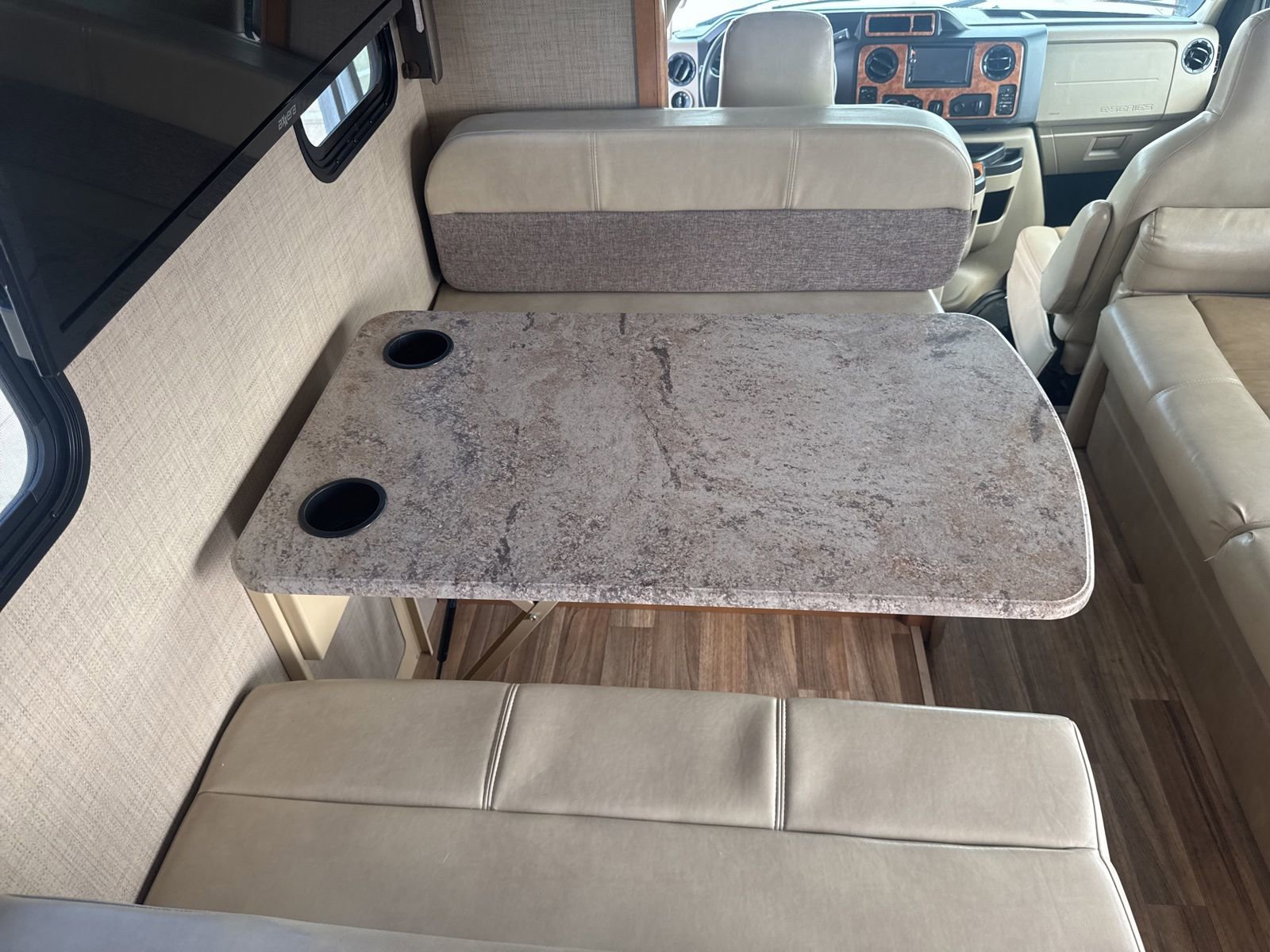 Used 2018 Ford E-450 and Econoline 450 Super Duty w/ Motorhome Prep Package RWD image 28